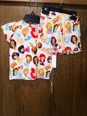 NWT Ellie Sue Disney Princesses Bamboo Lounge Set 6-12mos